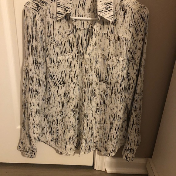 Express button down blouse - Picture 2 of 2